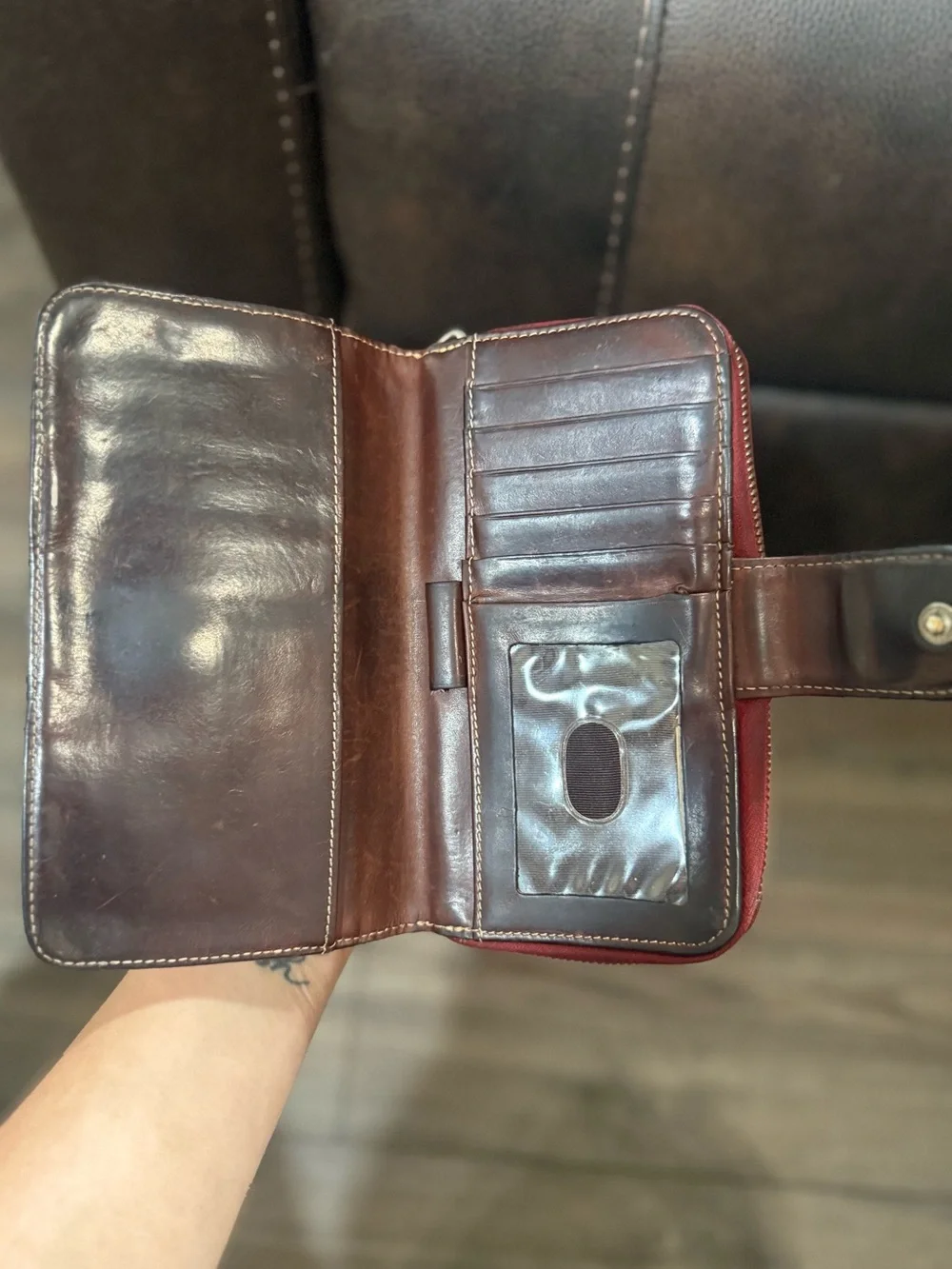 Vintage Dooney & Bourke AWL Wallet Red Black All Weather Leather Organizer RARE - Picture 5 of 8